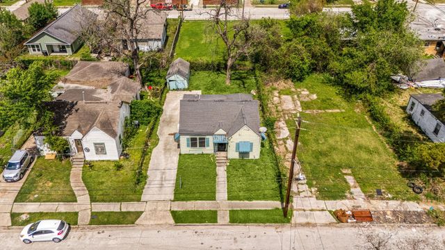 4617 Vernon Street, Houston, TX 77020