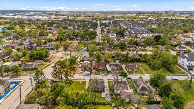 4617 Vernon Street, Houston, TX 77020