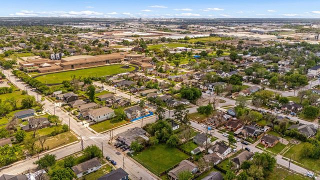 4617 Vernon Street, Houston, TX 77020