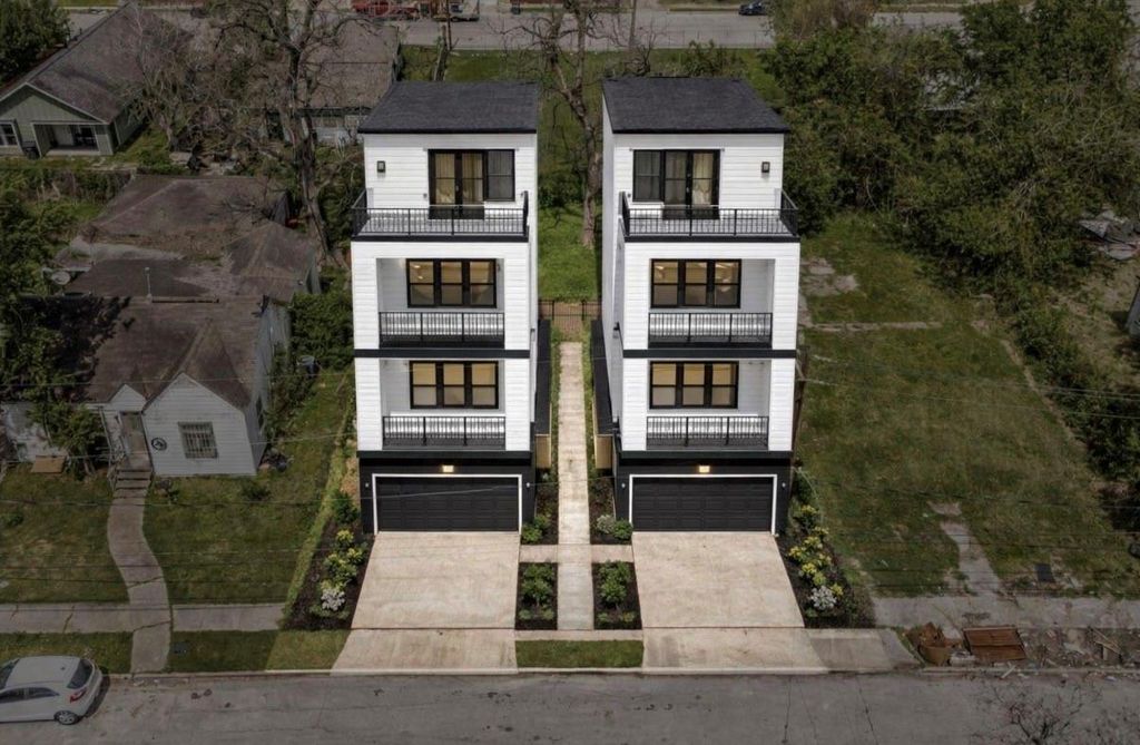 4617 Vernon Street, Houston, TX 77020