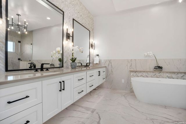 31 Dominion Heights, San Antonio, TX 78257