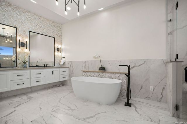 31 Dominion Heights, San Antonio, TX 78257