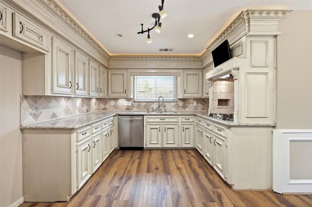 8310 Mentmore Drive, Spring, TX 77379