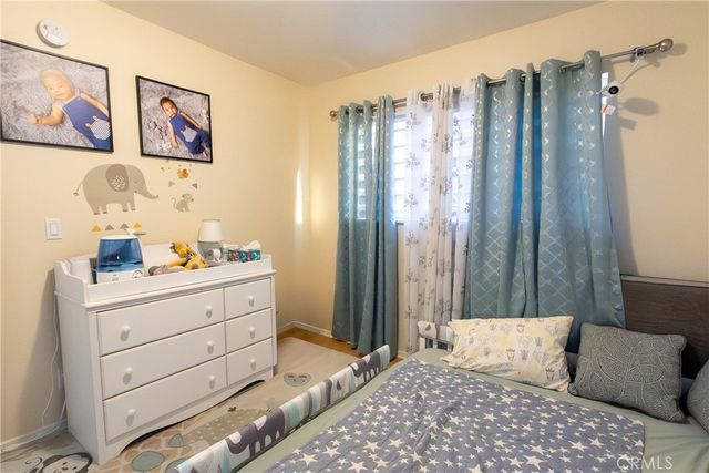 9551 Via Ricardo, Burbank, CA 91504