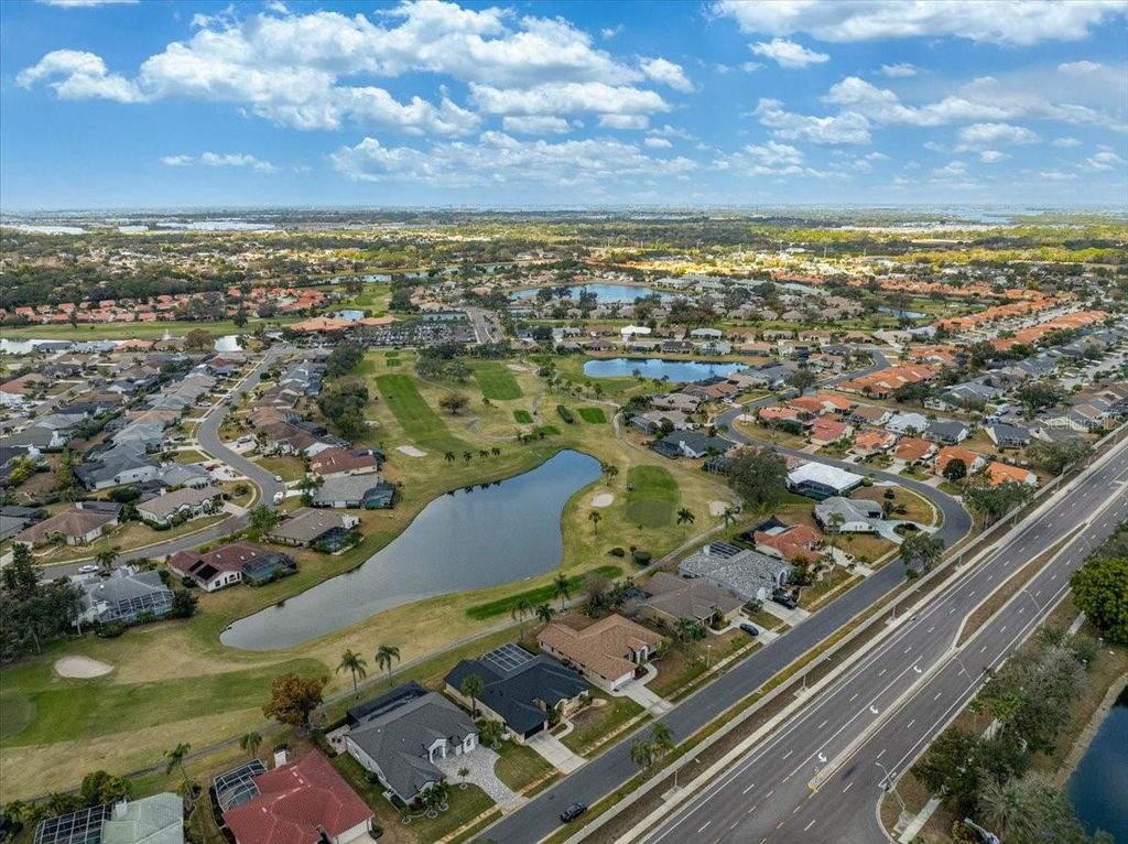 Image 34 of property listing at 5072 KILTY COURT E, Bradenton, FL 34203