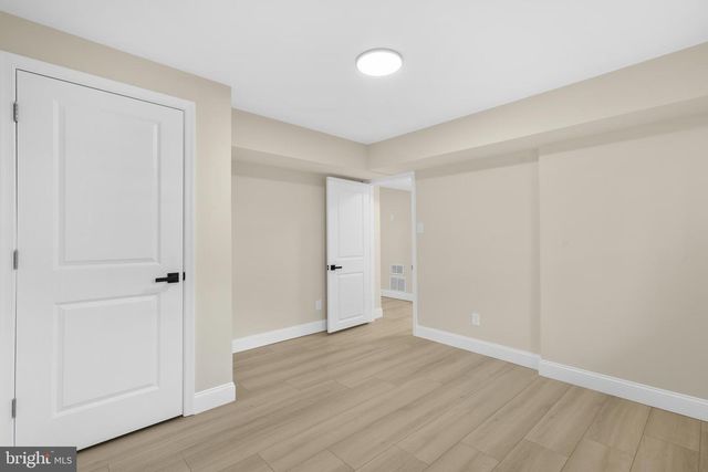 120 CANTERBURY RD, Mount Laurel, NJ 08054