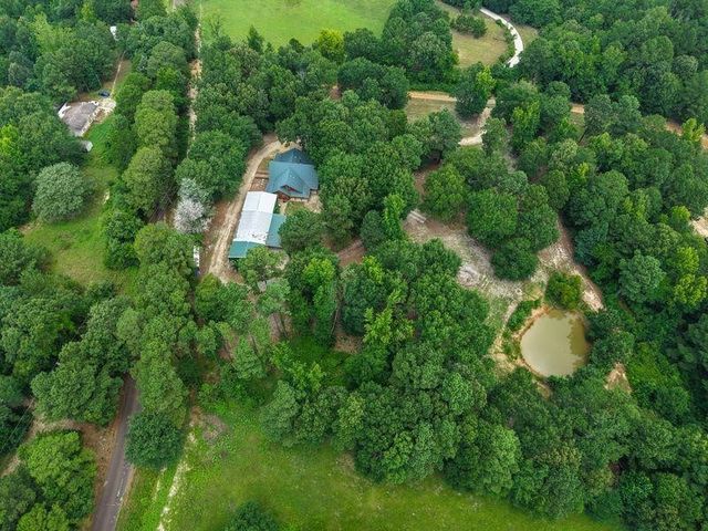 2226 Holly Road, Gilmer, TX 75644