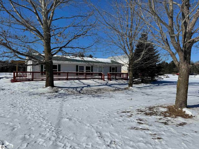 3665 Mill Station Road, Hale, MI 48739
