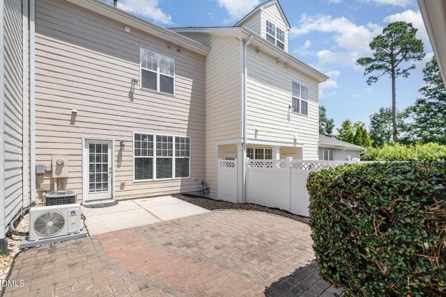 1044 Philpott Drive, Chapel Hill, NC 27517