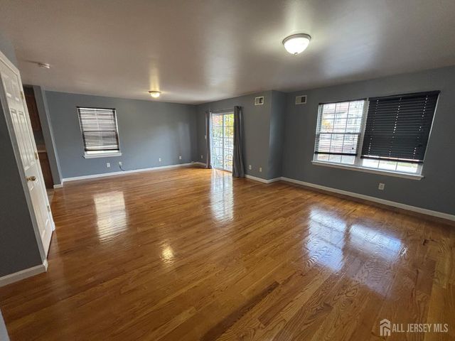 174 Keer Avenue, Newark, NJ 07112