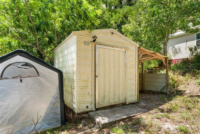 5841 SE 164TH AVENUE, Ocklawaha, FL 32179
