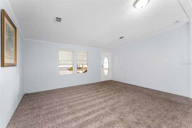 5841 SE 164TH AVENUE, Ocklawaha, FL 32179