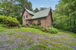 170 Oak Ridge Trail, Ellijay, GA 30536