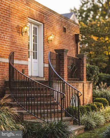 3117 O ST NW, Washington, DC 20007