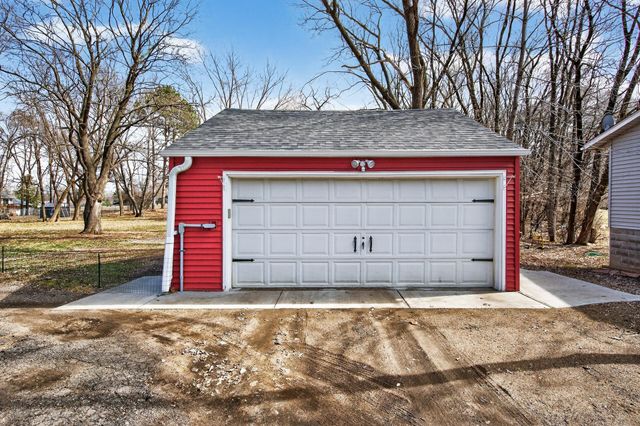 1387 Hadley Avenue N, Oakdale, MN 55128