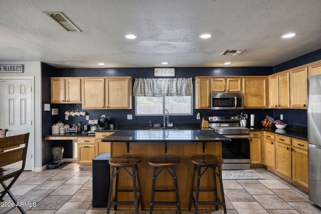 15546 W GELDING Drive, Surprise, AZ 85379