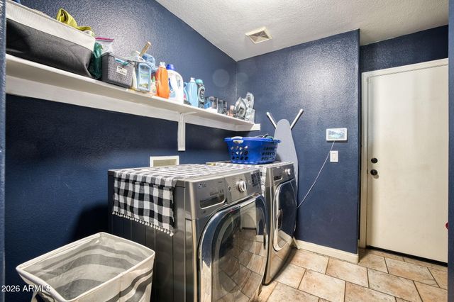 15546 W GELDING Drive, Surprise, AZ 85379