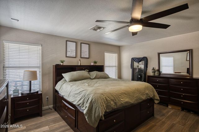 15546 W GELDING Drive, Surprise, AZ 85379