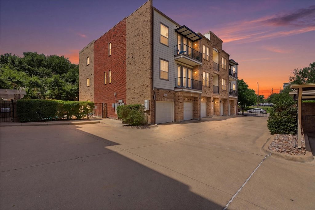 1020 Texas Street 3100, Fort Worth, TX 76102