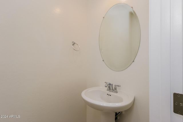 5019 E Iolite Street, San Tan Valley, AZ 85143