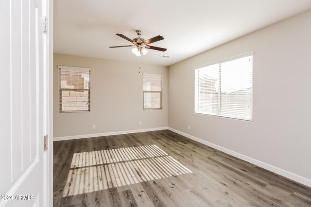 5019 E Iolite Street, San Tan Valley, AZ 85143