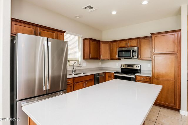 5019 E Iolite Street, San Tan Valley, AZ 85143