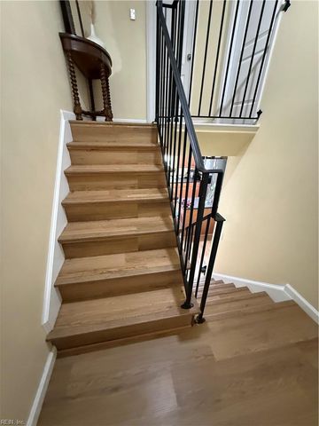 5565 Taylors Walke LN, Virginia Beach, VA 23462