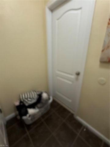 5565 Taylors Walke LN, Virginia Beach, VA 23462