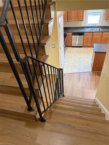 5565 Taylors Walke LN, Virginia Beach, VA 23462
