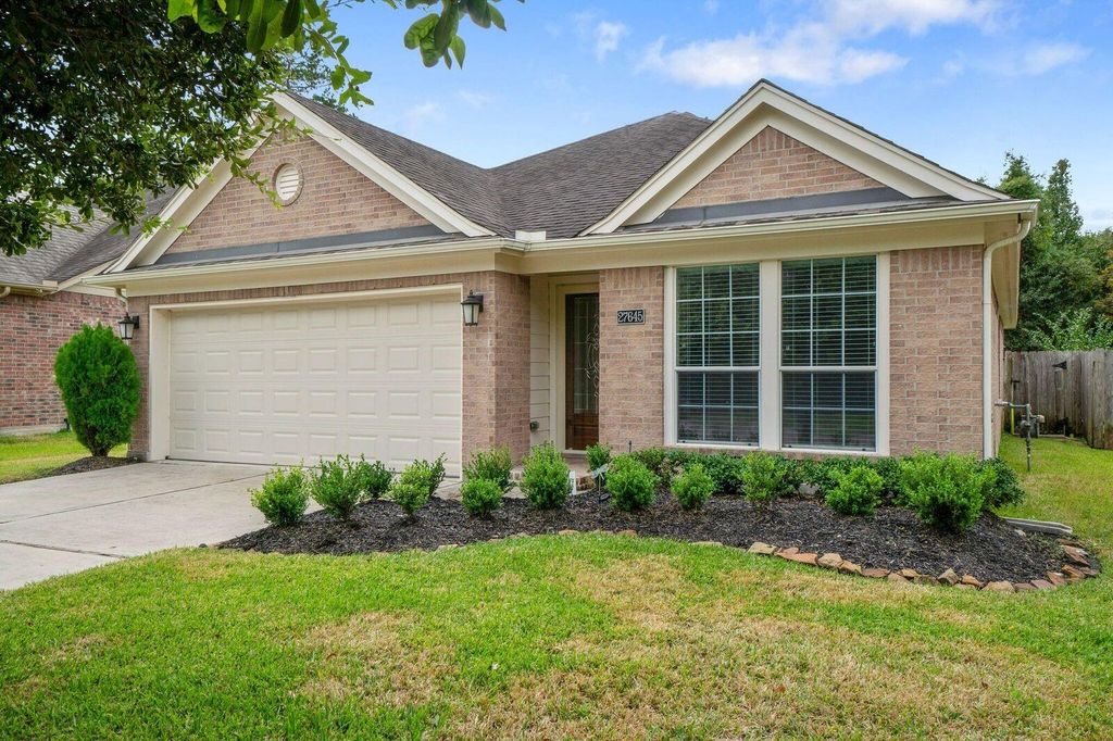27645 Fairhope Meadow Lane, Kingwood, TX 77339