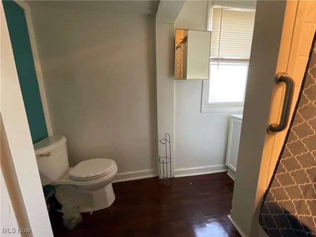 4313 Warner Road, Cleveland, OH 44105