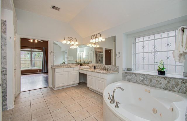 12607 Tallwood Crossing Lane, Houston, TX 77041