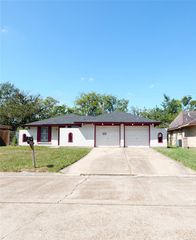 8803 Donley Drive, Houston, TX 77088