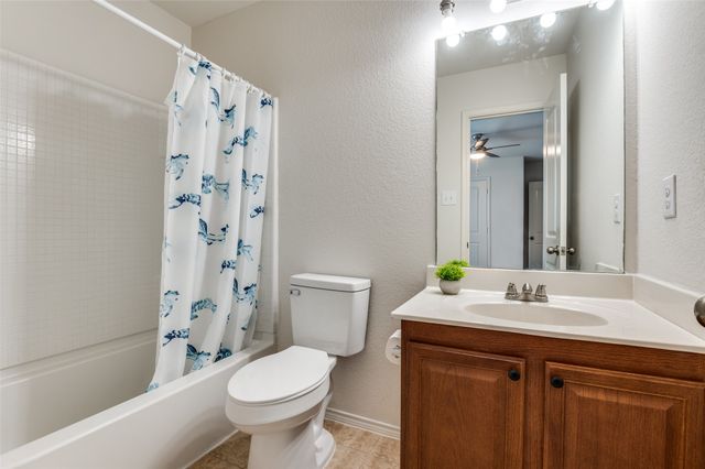 118 Pinto Drive, Waxahachie, TX 75165