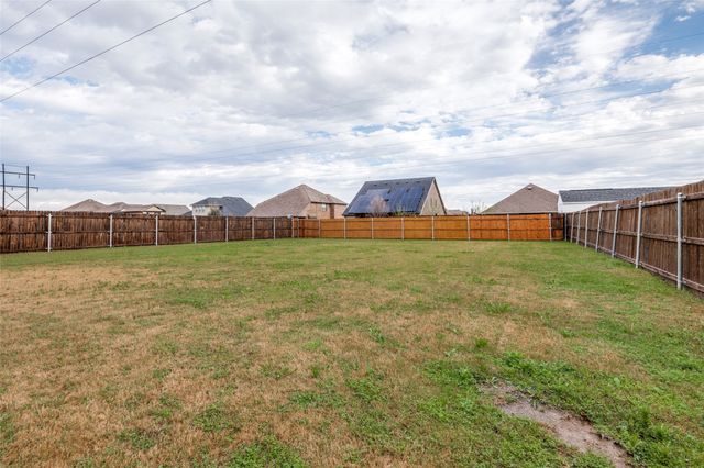 118 Pinto Drive, Waxahachie, TX 75165