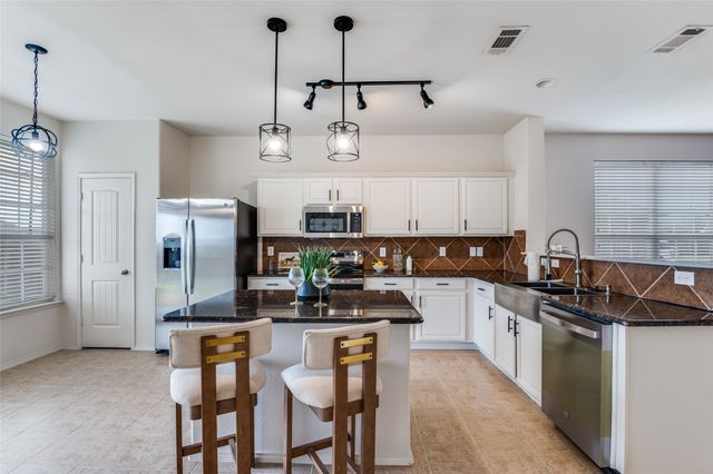 118 Pinto Drive, Waxahachie, TX 75165