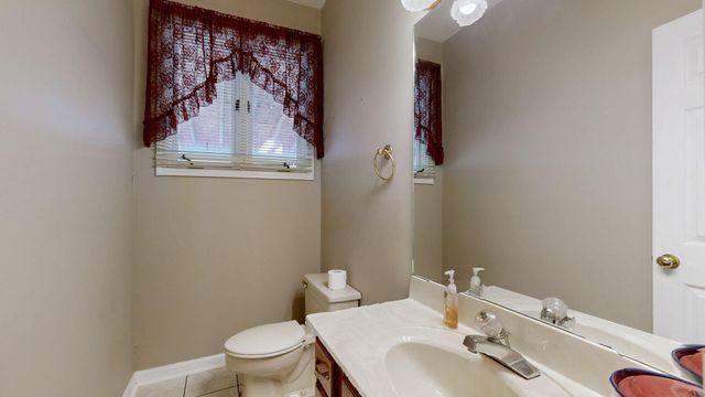 4683 Ironbridge Drive, Lexington, KY 40515