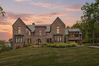 4520 Shys Hill Rd, Nashville, TN 37215