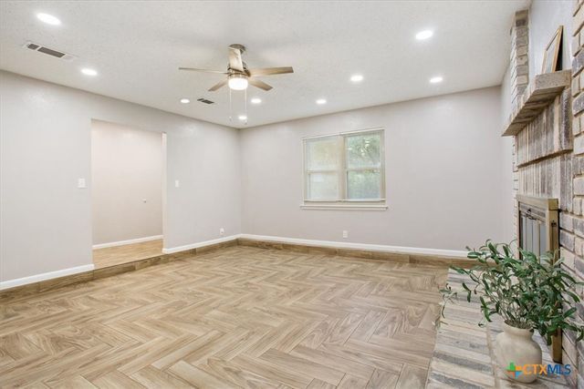 2110 Winchester Drive, Temple, TX 76502