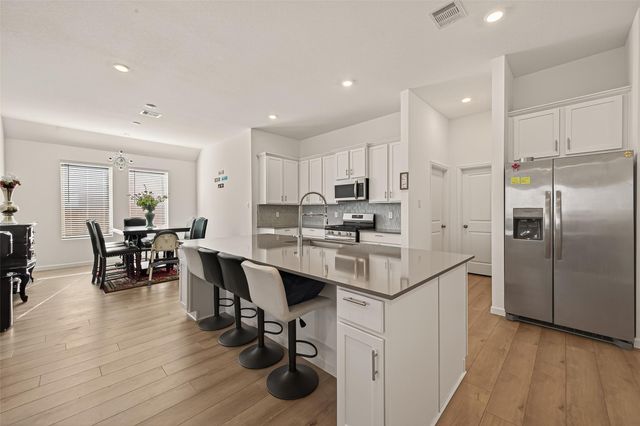 2327 Lily Cove Court, Richmond, TX 77469