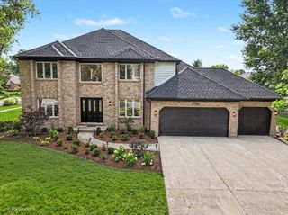 2726 Seiler Drive, Naperville, IL 60565