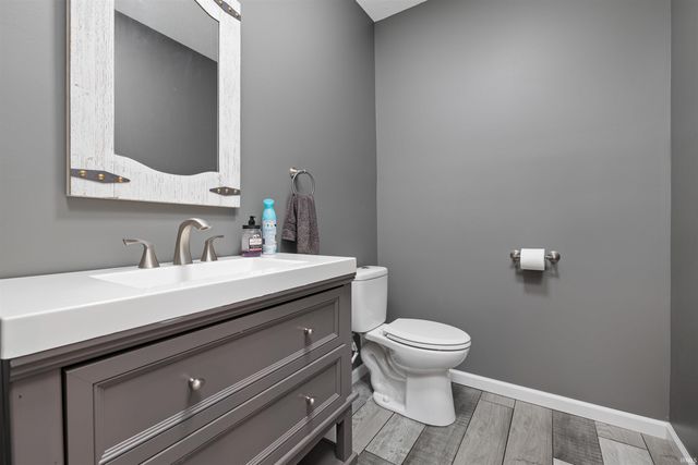 5552 N N Willow Avenue, Columbia City, IN 46725