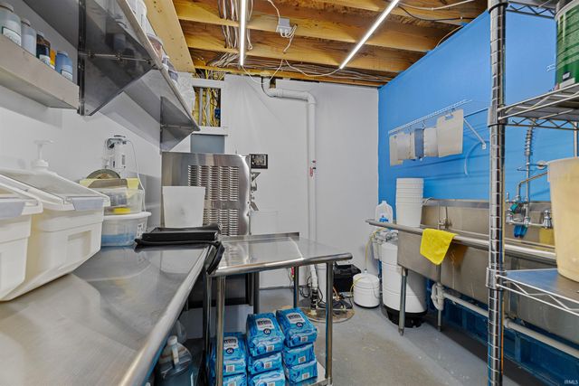 5552 N N Willow Avenue, Columbia City, IN 46725