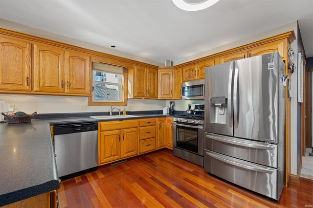 5552 N N Willow Avenue, Columbia City, IN 46725