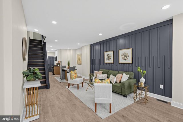 4222 WALLACE ST, Philadelphia, PA 19104