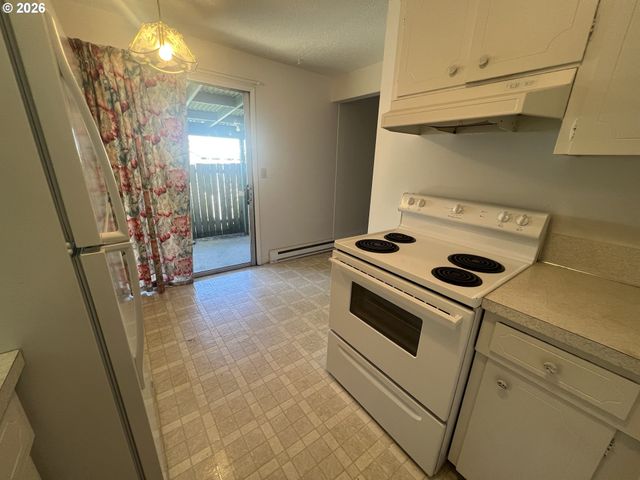4423 Se 27TH Ave, Portland, OR 97202