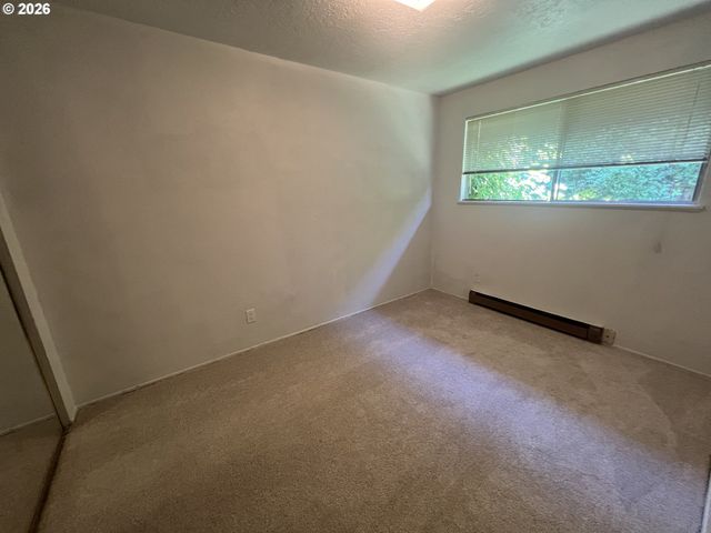 4423 Se 27TH Ave, Portland, OR 97202