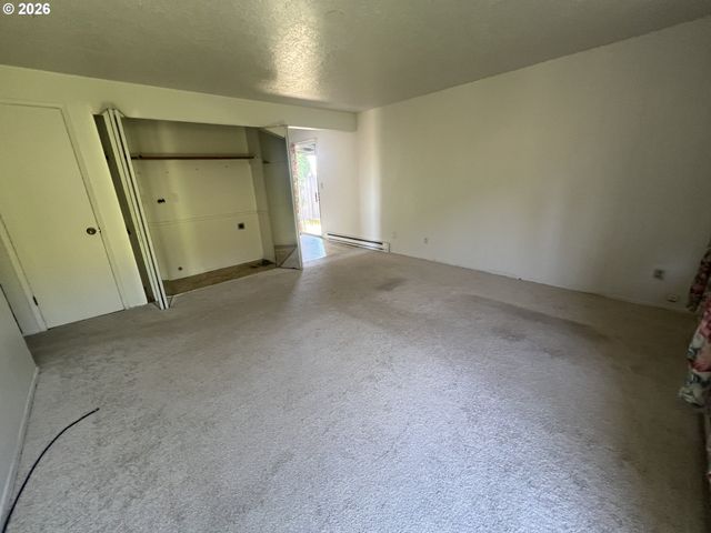 4423 Se 27TH Ave, Portland, OR 97202
