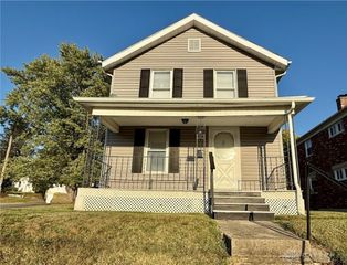 404 S Smithville Road, Dayton, OH 45403