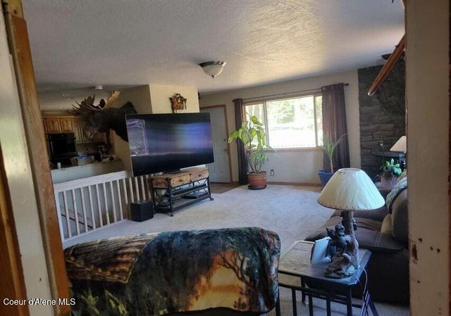 27525 N TIMBER RIDGE RD, Rathdrum, ID 83858